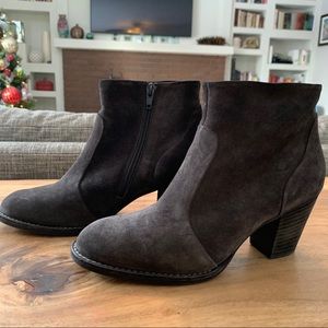 Paul Green Suede Ankle Boots
